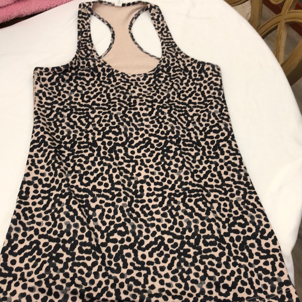 Lululemon sport top